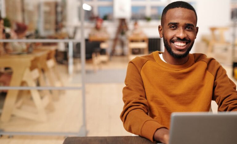 TJPR abre concurso público com 60 vagas para nível médio.