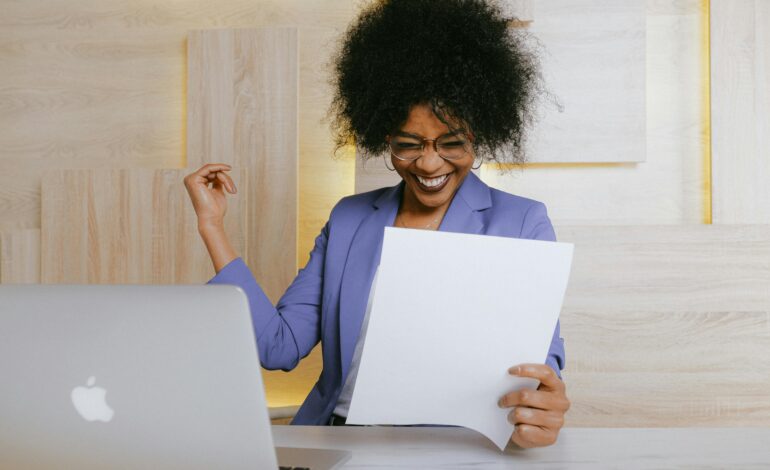 IFPE abre 100 vagas para docentes em novo concurso público com salários de até R$ 13 mil.